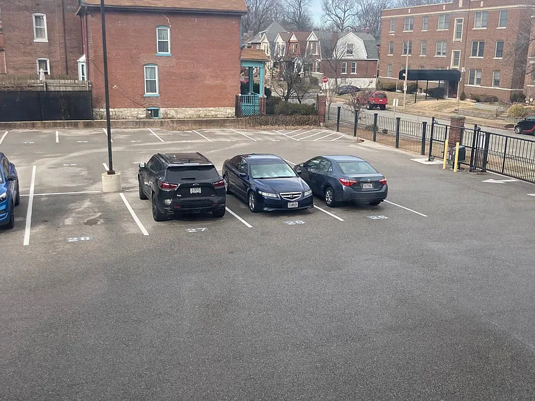 Sherman Lofts — Photo 11