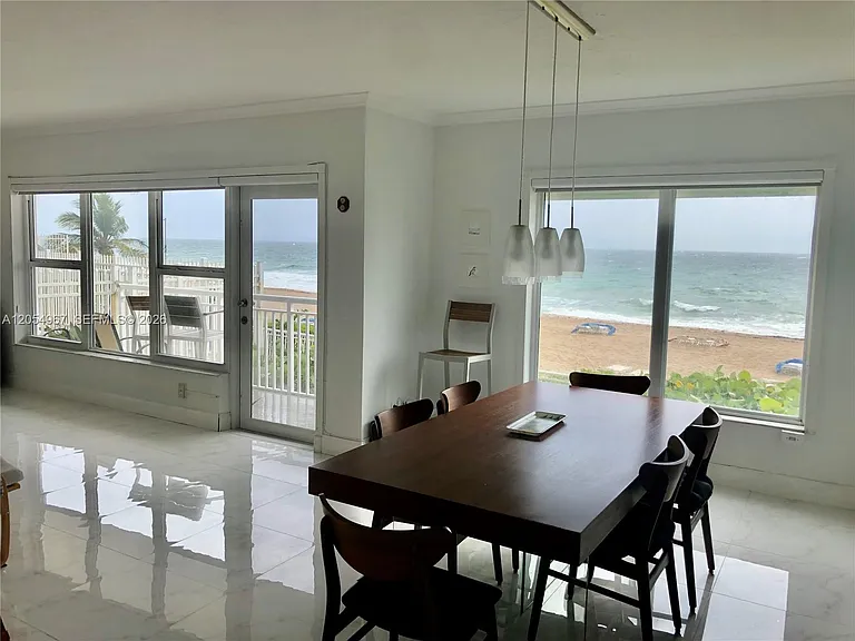 3850 Galt Ocean Dr #111 — Photo 1