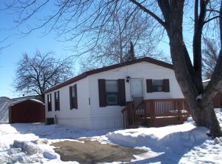 4029 Riverview Cir, Mount Clemens, MI 48043
