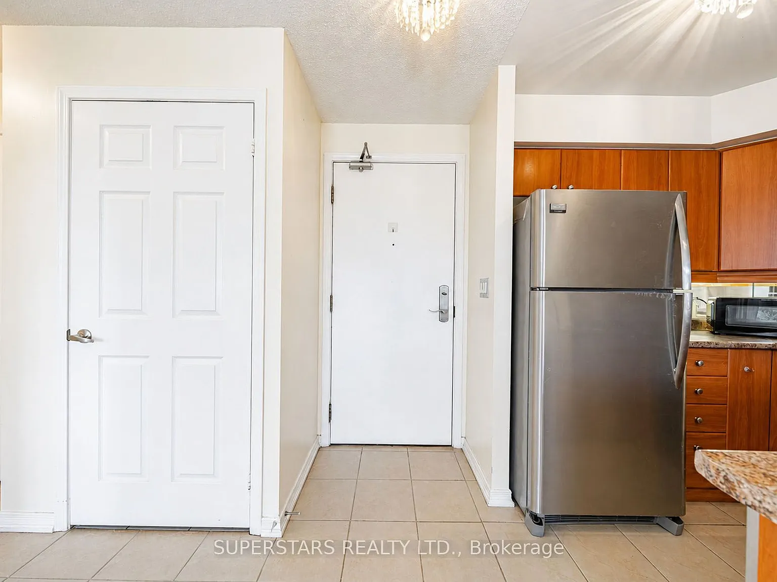 1 bed, $1,990 — Photo 4