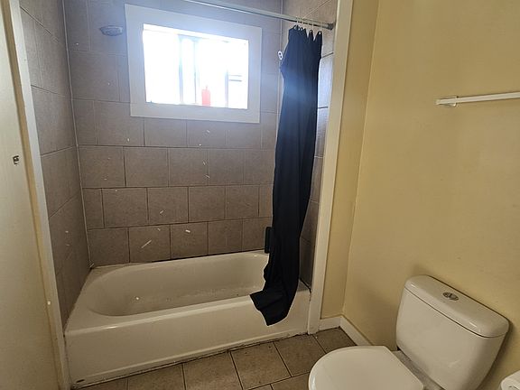 4th image of 265 Norton St #3A