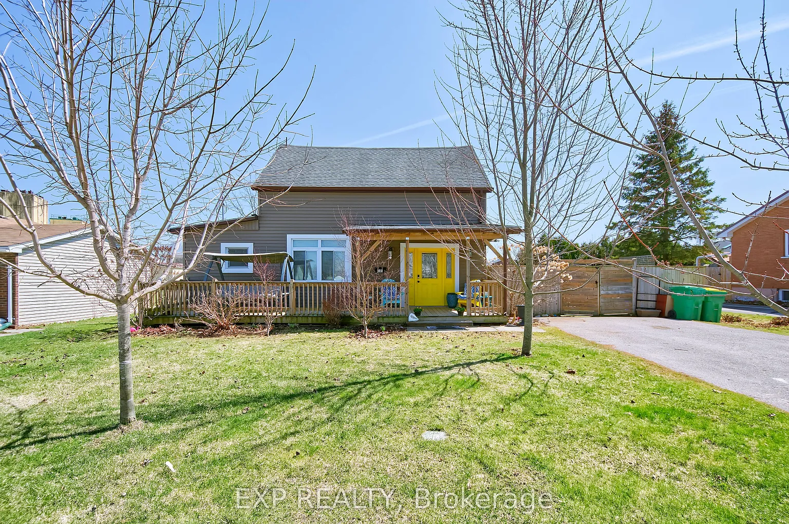 203 McKellar St photo 1