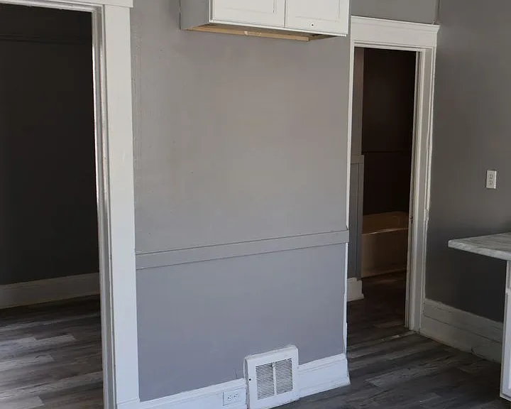 6812 Whitney Ave — Photo 37