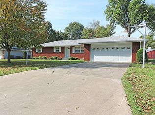 410 S Wilshire Blvd, Coffeyville, KS 67337