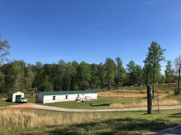 390 Sparkmantown Rd, Rock Island, TN 38581