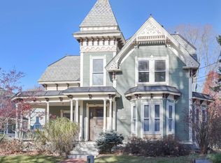 282 Prospect St, Manchester, NH 03104