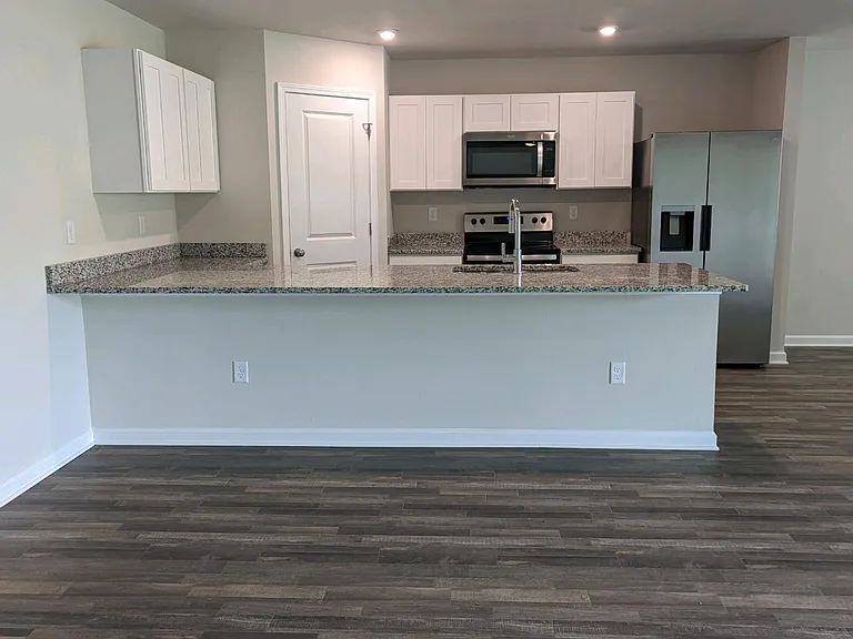 21657 Yosemite Blvd — Photo 10