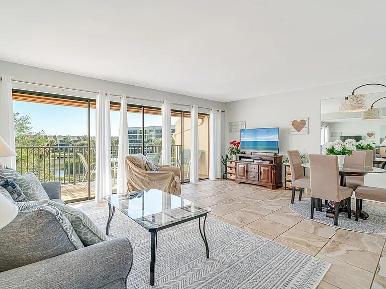 1400 Cove II Pl — Photo 12
