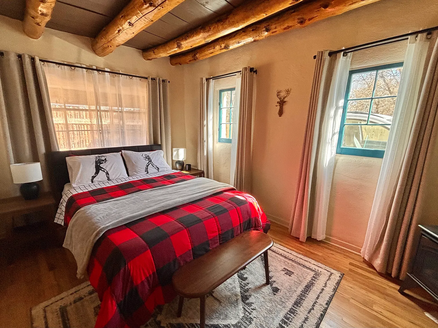 1 bed, 800 sqft, $1,900 — Photo 2