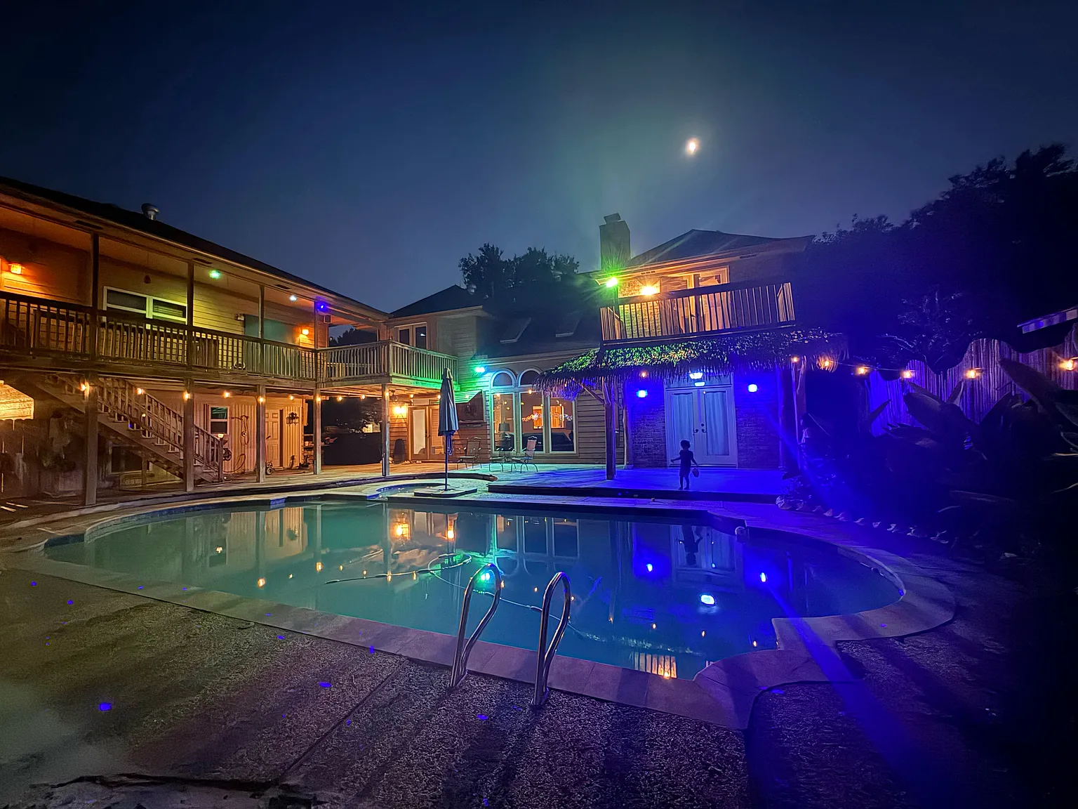 5 bed, 3517 sqft, $7,000 — Photo 2