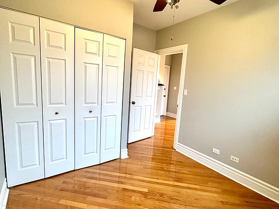 4th image of 4842 N Ashland Ave APT 3E