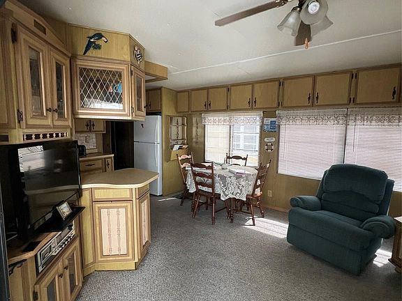 4th image of 10 Shell Road