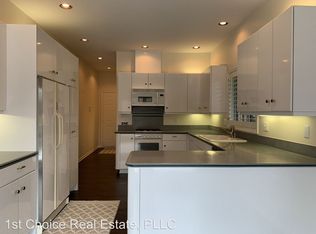 1628 Alan Ln, Lansing, MI 48917