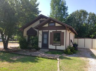 717 W 7th St, Ada, OK 74820