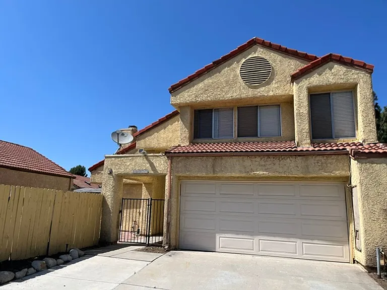 15377 Bambi Ct — Photo 2