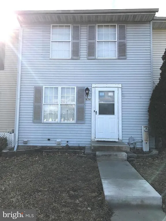 656 Harrpark Ct photo 1