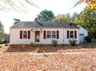 807 W Vandalia Rd, Greensboro, NC 27406