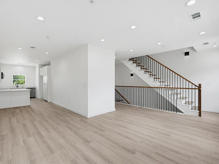 512 S Oconnor Rd — Photo 13