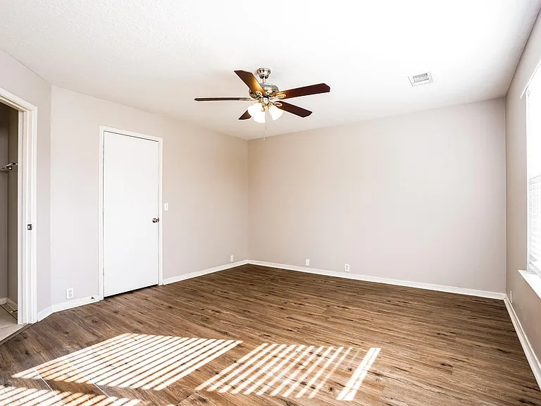 18331 Atasca Woods Trce — Photo 9