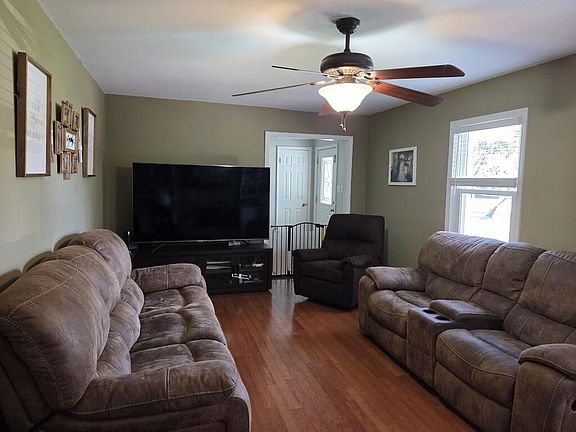 4th image of 112 Allison Dr