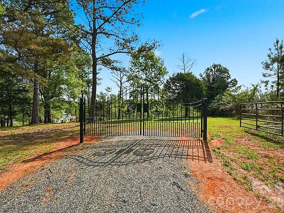 5th image of 5411 Icard Ridge Rd