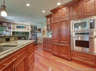 2912 Kingfisher Dr, Anchorage, AK 99502
