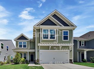 523 Lateleaf Dr, Moncks Corner, SC 29461