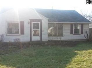 15811 Mina Ave, Cleveland, OH 44135