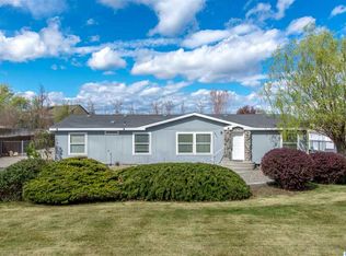 8103 W Agate St, Pasco, WA