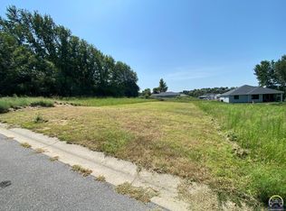 6205 SW 46th St, Topeka, KS 66610