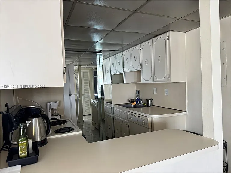 11111 Biscayne Blvd #2H — Photo 6