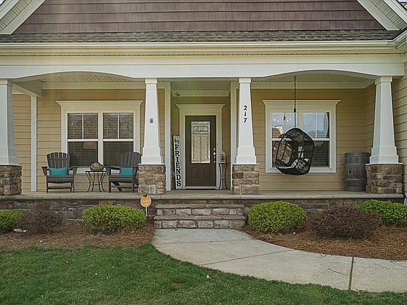 2nd image of 217 Shepherds Bluff Dr