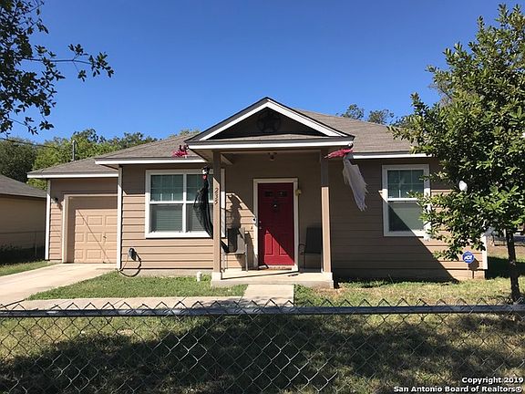 2nd image of 235 S San Joaquin Ave