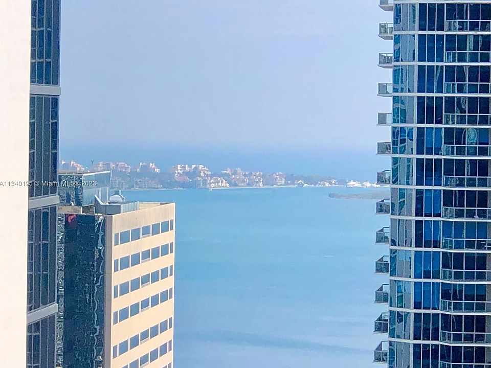 1st image of 1000 Brickell Plz #4003