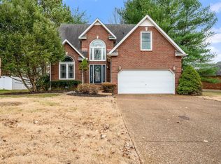 1814 Turfland Dr, Murfreesboro, TN 37127