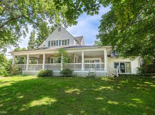 2001 Cambridge Rd, Coshocton, OH 43812