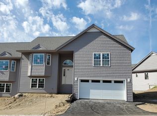 1B Lunas Ave #1B, Epping, NH 03042