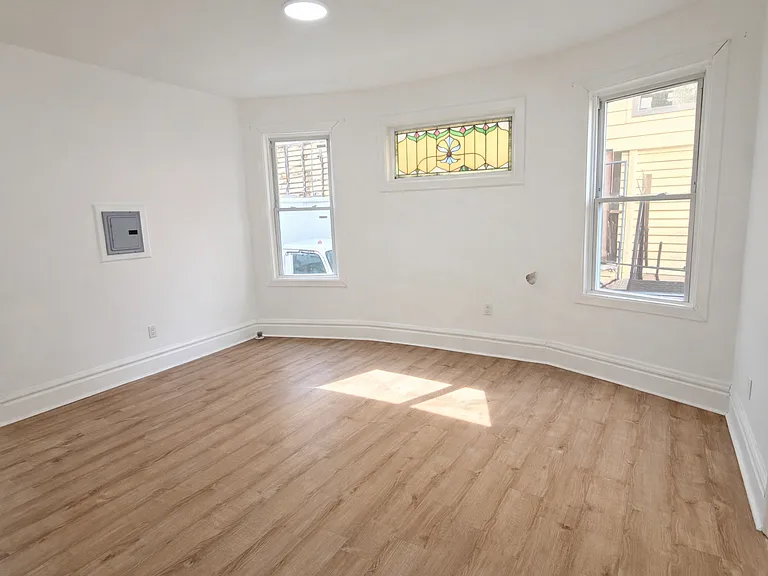 878 S 19th St #1A — Photo 4