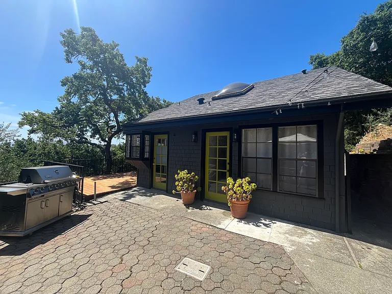 3812 Happy Valley Rd — Photo 39