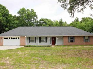 6384 Wisteria Dr, Milton, FL 32570