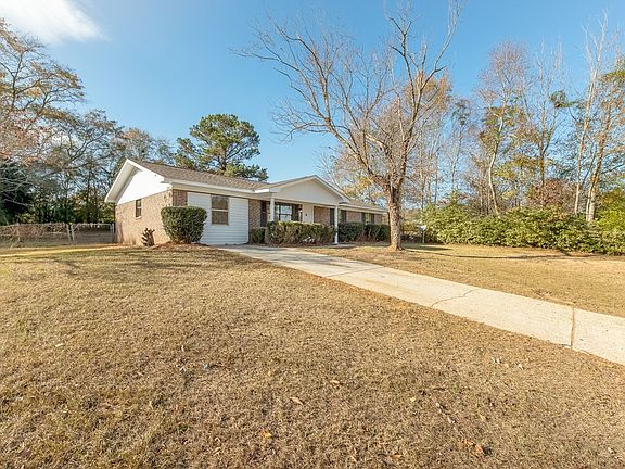 3rd image of 162 Johanna Dr