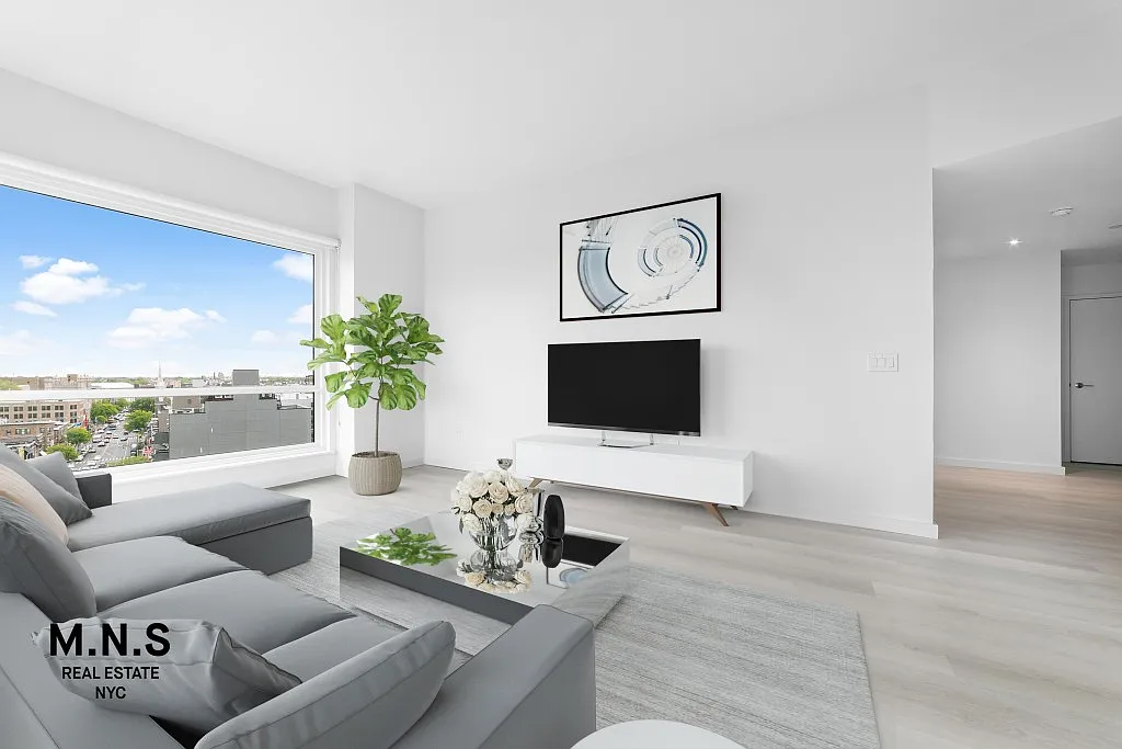 800 Flatbush Avenue — Photo 2