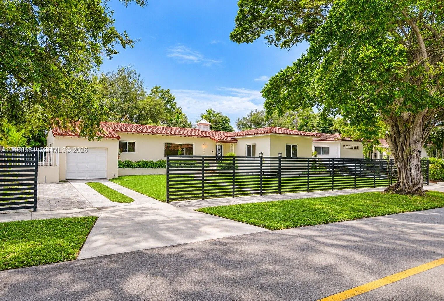 Floyds Groves Estates — Photo 1