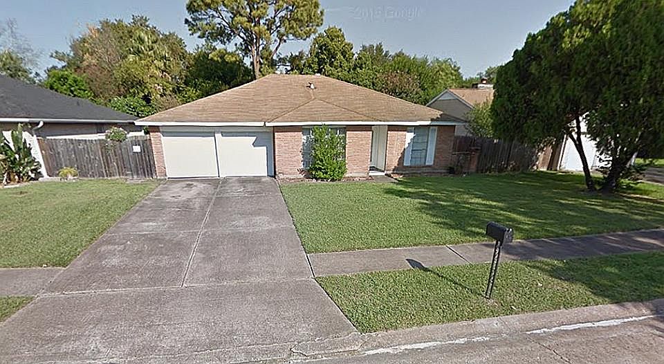 1st image of 10818 Radford Ln