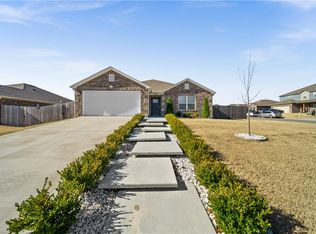 6702 SW Chestnut Hill Ave, Bentonville, AR 72713