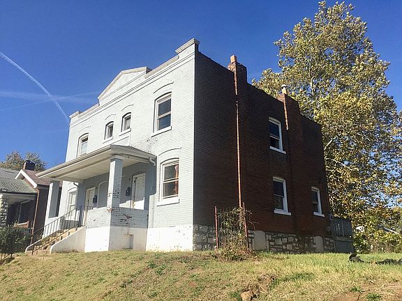 3rd image of 5923-5925 Lucille Ave