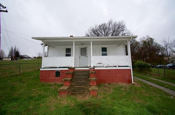 1st image of 377 May Ave