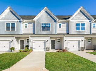 22 Apricot Ln, Duncan, SC 29334