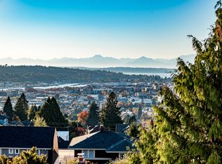 5201B Phinney Ave N, Seattle, WA 98103