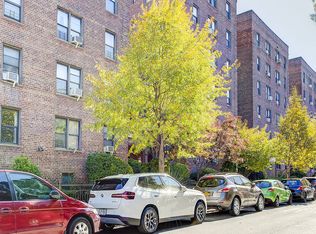 Bradford House, Flushing, NY 11372